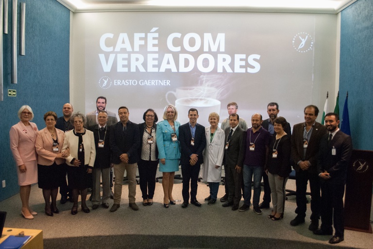 Vereadores conhecem projeto do Erastinho, de combate ao câncer infantojuvenil