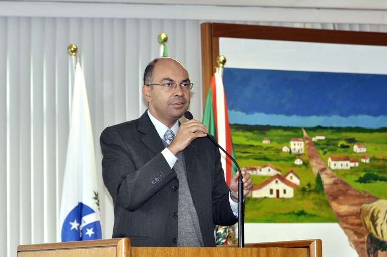 Vereadores convidados a discutir implantação do metrô 