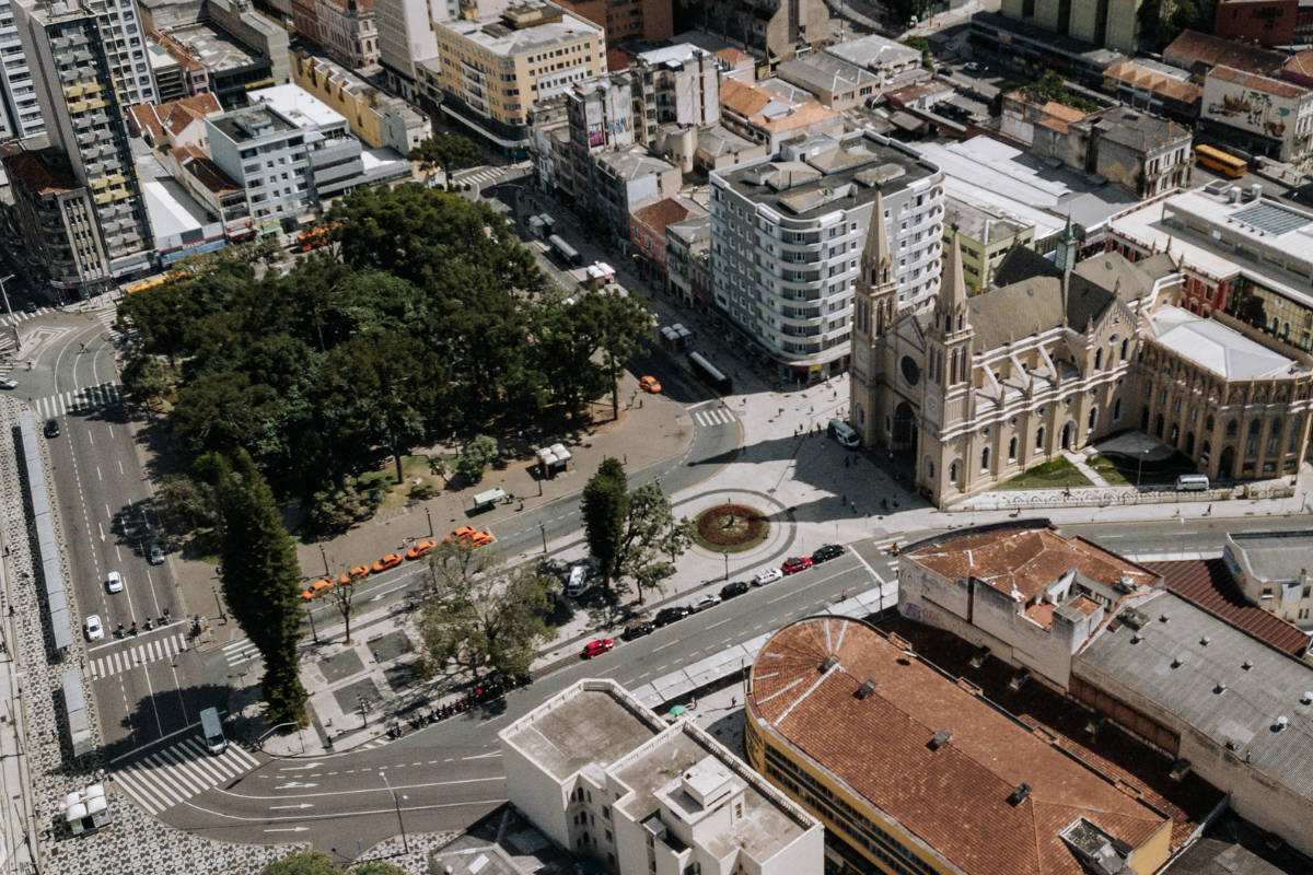 Vereadores de Curitiba votam criação do Fundo Municipal do Turismo