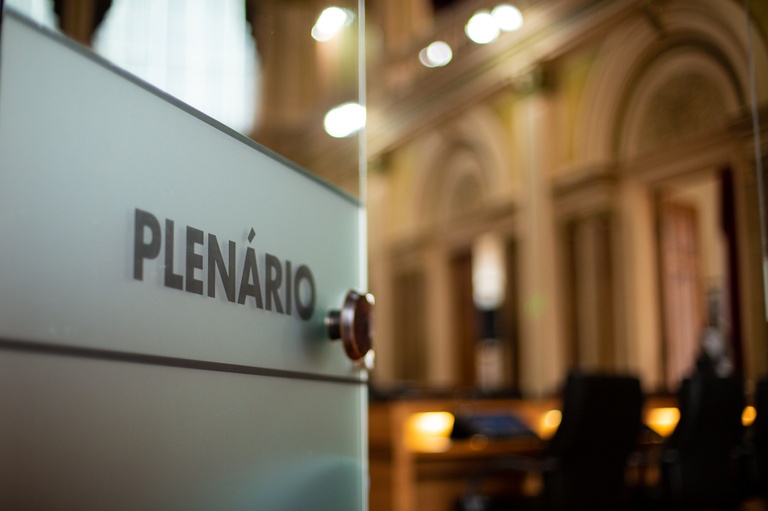 Vereadores debatem reabertura das escolas infantis particulares