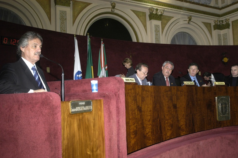 Vereadores declaram instituto de utilidade pública 