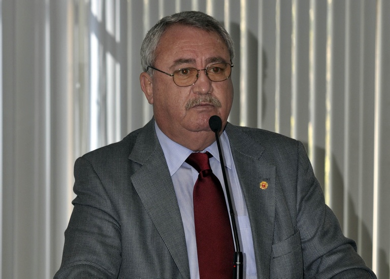 Vereadores defendem esforço concentrado 