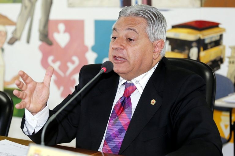 Vereadores destacam agenda positiva em balanço de 2013 