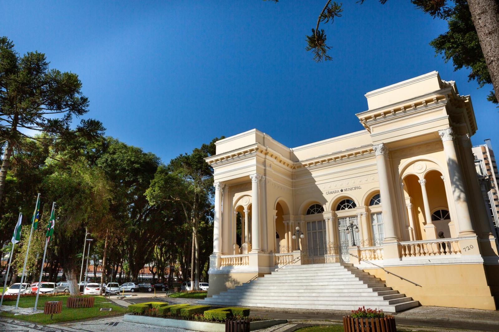 Vereadores destacam comemoração dos 328 anos de Curitiba