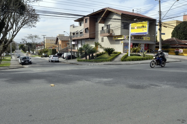 Vereadores e ACP discutem comércio de bairros 