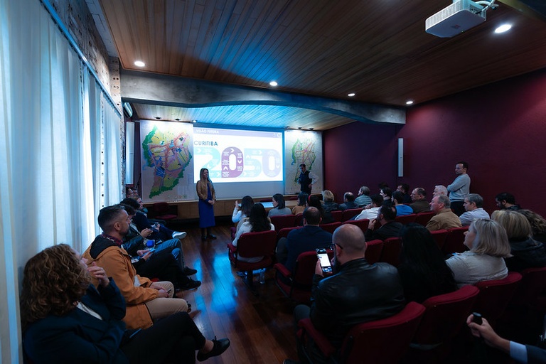 Vereadores e Ippuc dialogam sobre revisão do Plano Diretor