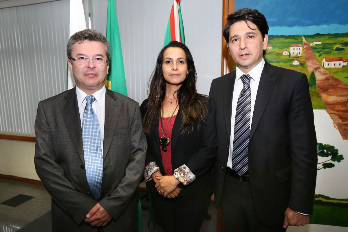 Vereadores escolhem Ouvidor de Curitiba na segunda-feira