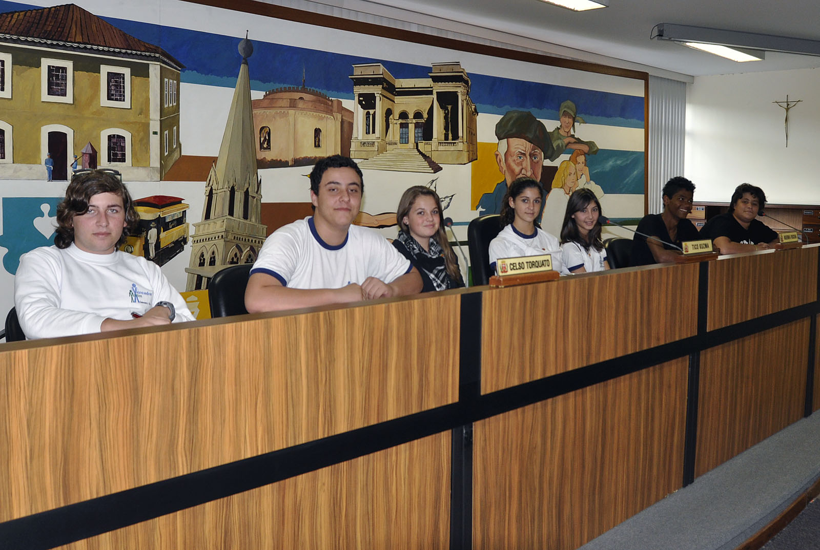 Vereadores mirins visitam a Câmara 