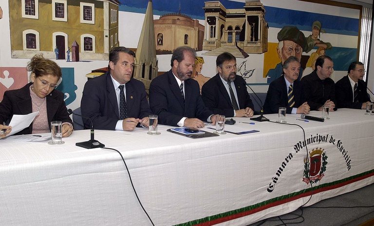 Vereadores ouvem presidente da Urbs sobre denúncias 