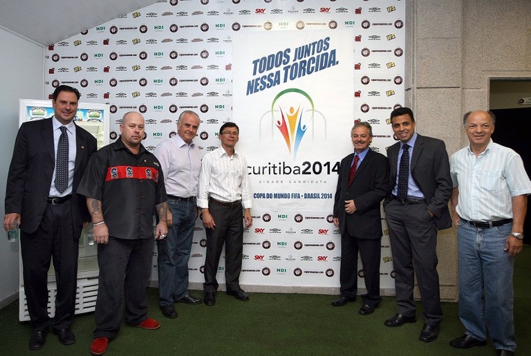 Vereadores participam de simpósio sobre a Copa do Mundo 