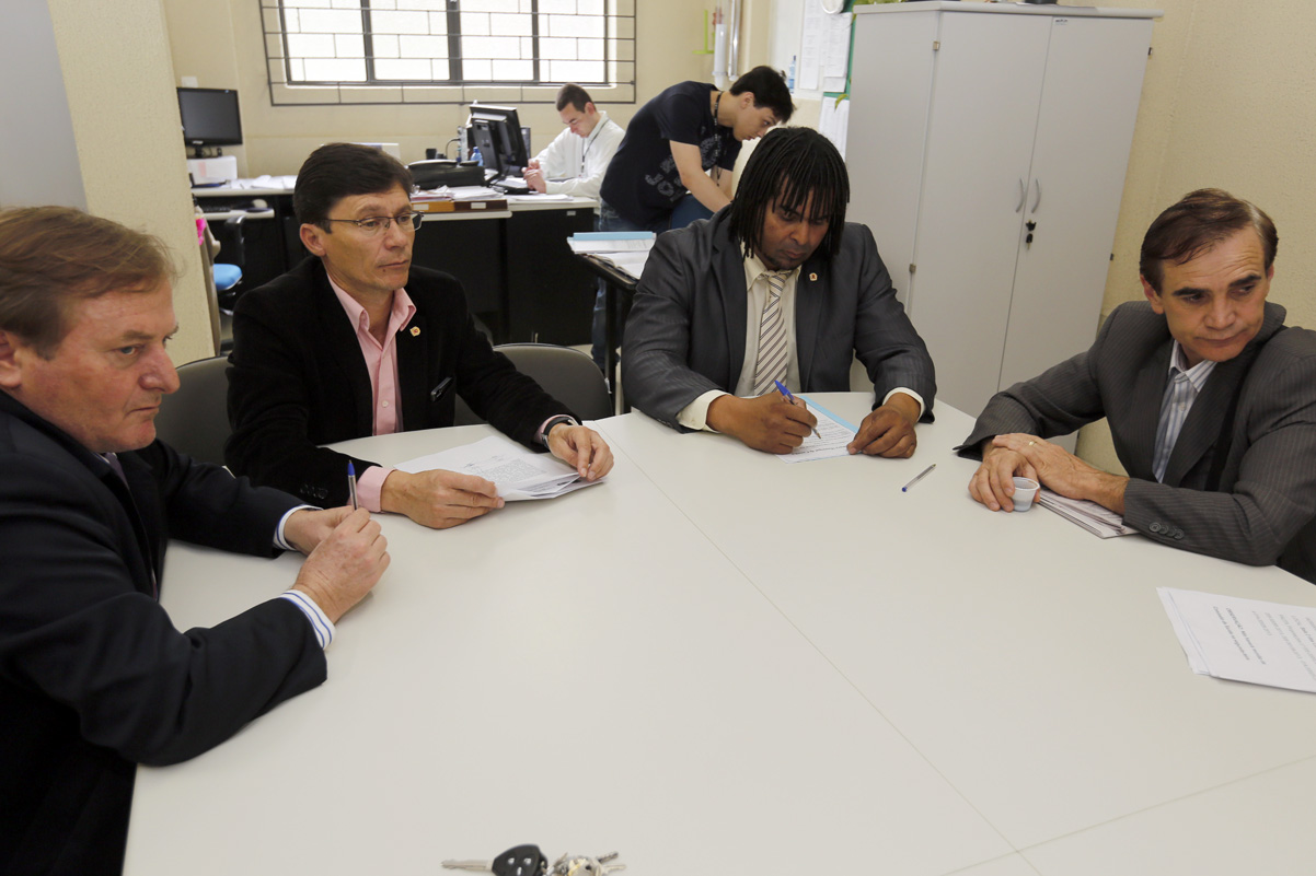 Vereadores pedem vistas de projetos na Comissão de Saúde 