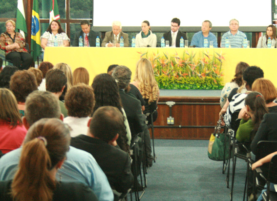 Vereadores prestigiam posse do novo Conselho Tutelar  
