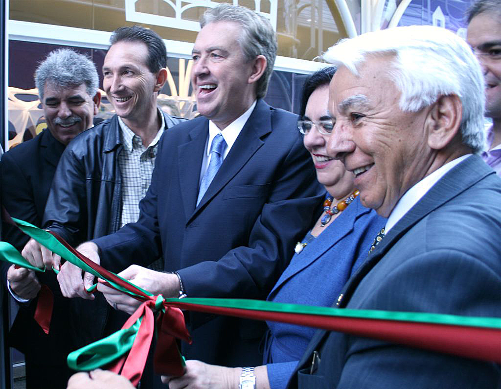 Vereadores prestigiam reabertura da Rua 24 Horas 
