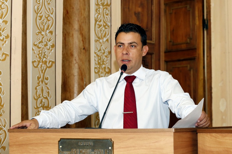 Vereadores querem o código-fonte para repasses ao transporte público 