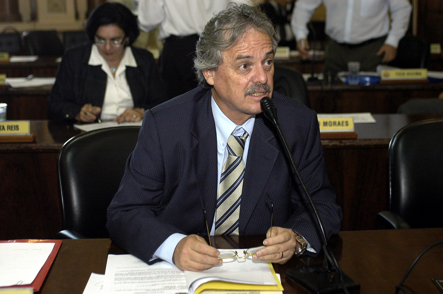 Vereadores questionam situação do Pinheirão 