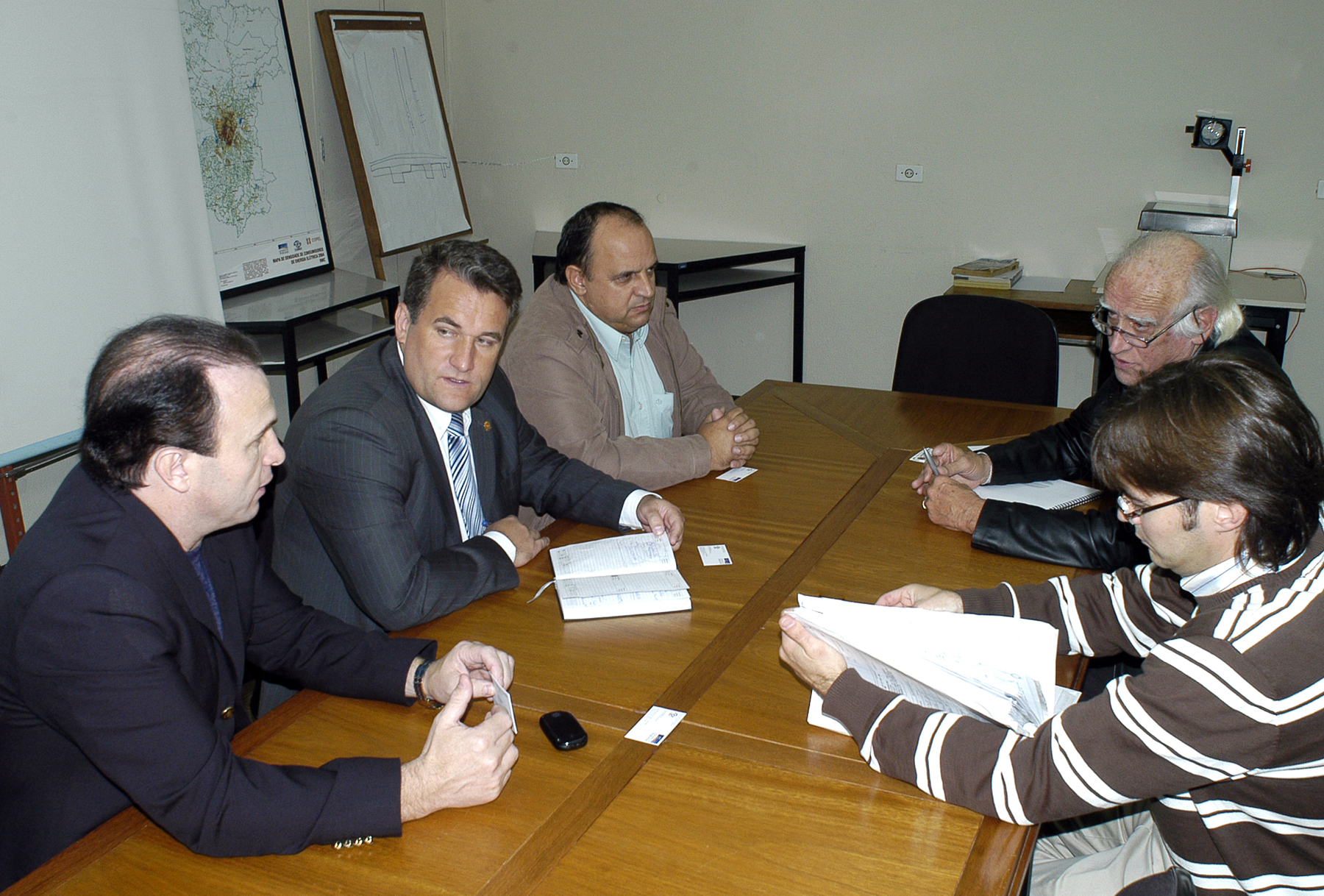 Vereadores vão à Comec debater obras na região sul 