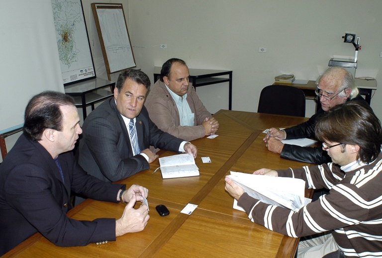 Vereadores vão à Comec debater obras na região sul 