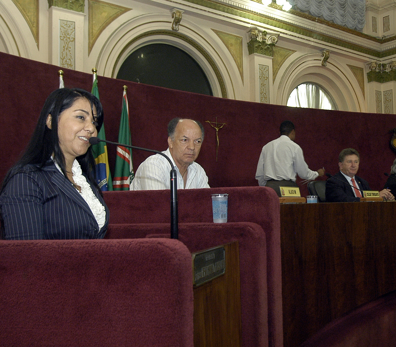 Vereadores vão orientar sobre instalações religiosas 