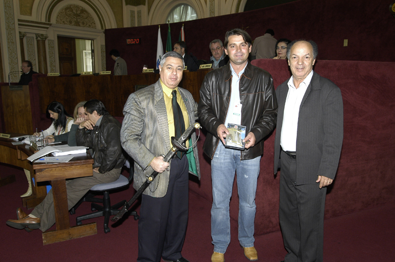 Vice-prefeito de Quedas do Iguaçu visita CMC 
