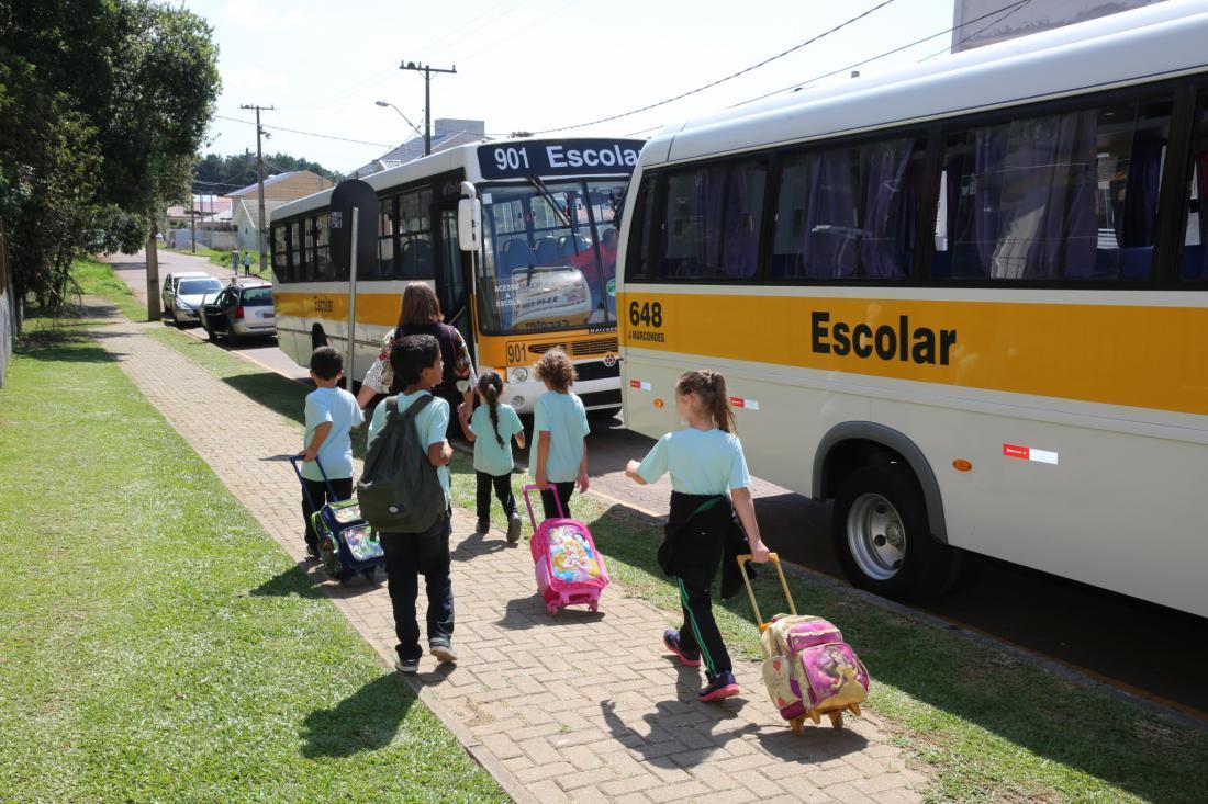 Vida útil de veículos de fretamento pode ser ampliada em Curitiba