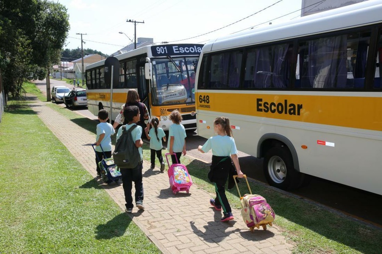 Vida útil de veículos de fretamento pode ser ampliada em Curitiba