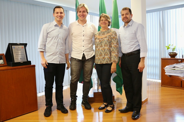 Visita à presidência: vereador paulista discute causa animal