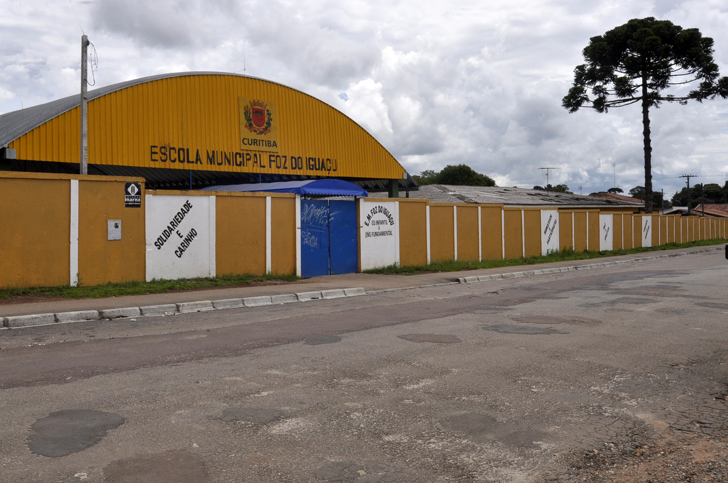 Wirbiski quer sinalização diferenciada em áreas escolares