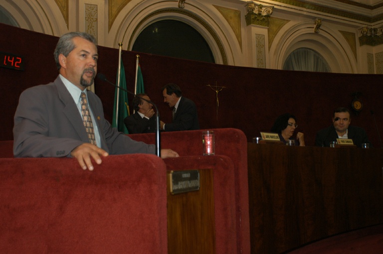 Zé Maria comenta visita de Freire 