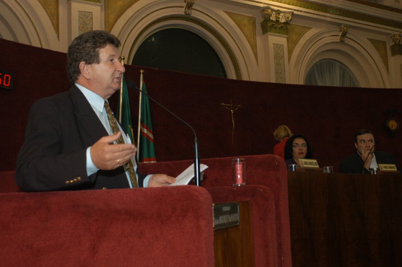 Zeglin alerta sobre catástrofes naturais 