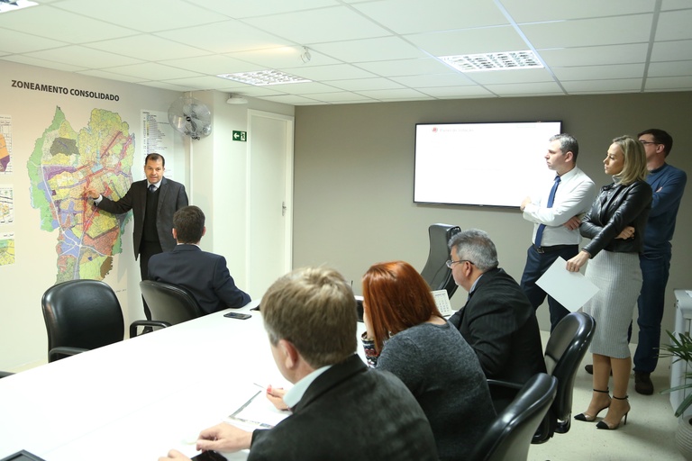 Zoneamento será votado em outubro, após reuniões com prefeitura