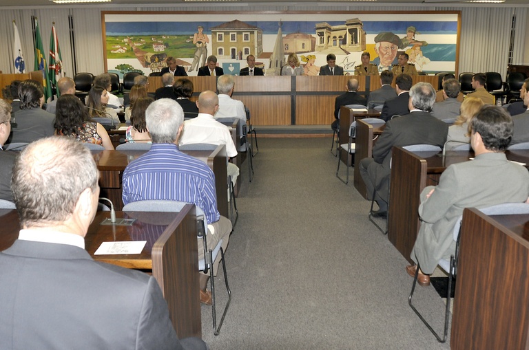 Zootecnista recebe cidadania honorária 