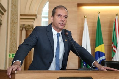 Professor Euler é o segundo-secretário da Mesa Diretora.